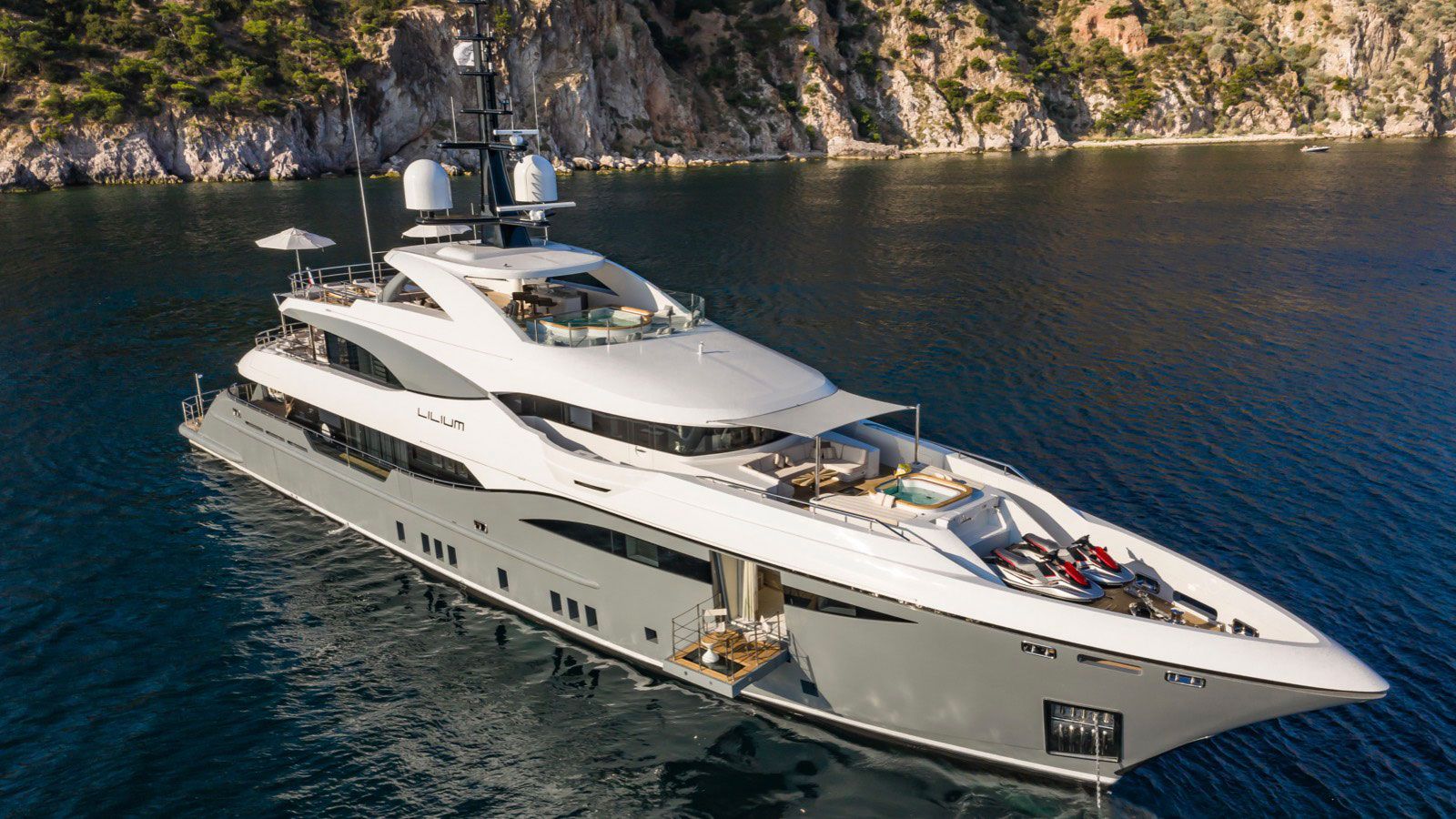 47m Bilgin motor yacht Snow 5 sold
